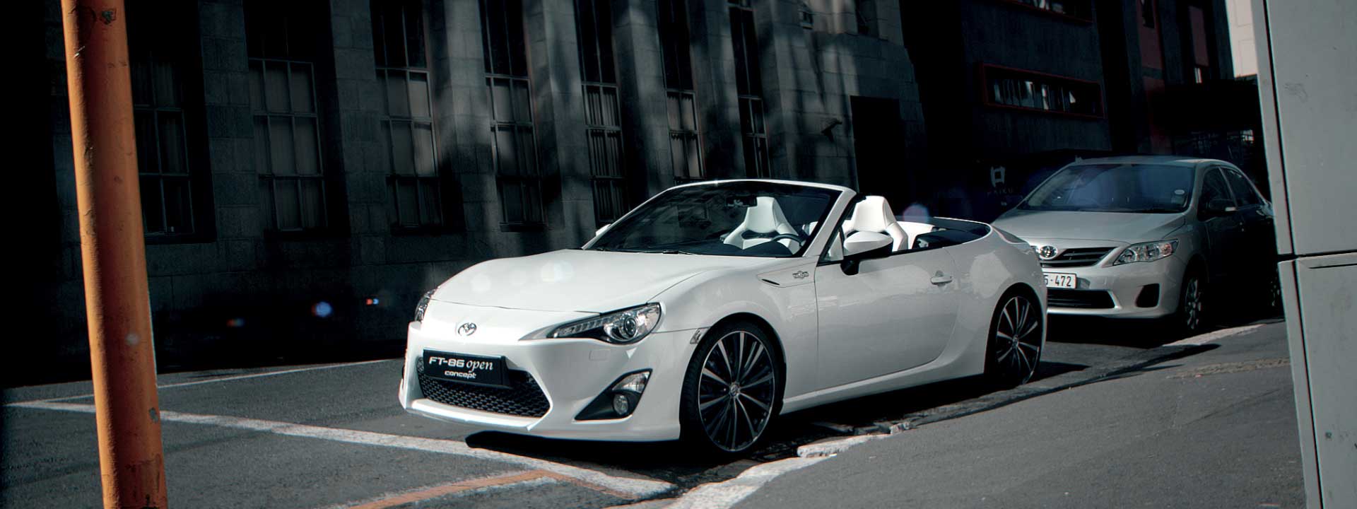 Car in parkinglot. Still from Toyota FT-86 open – Commercial